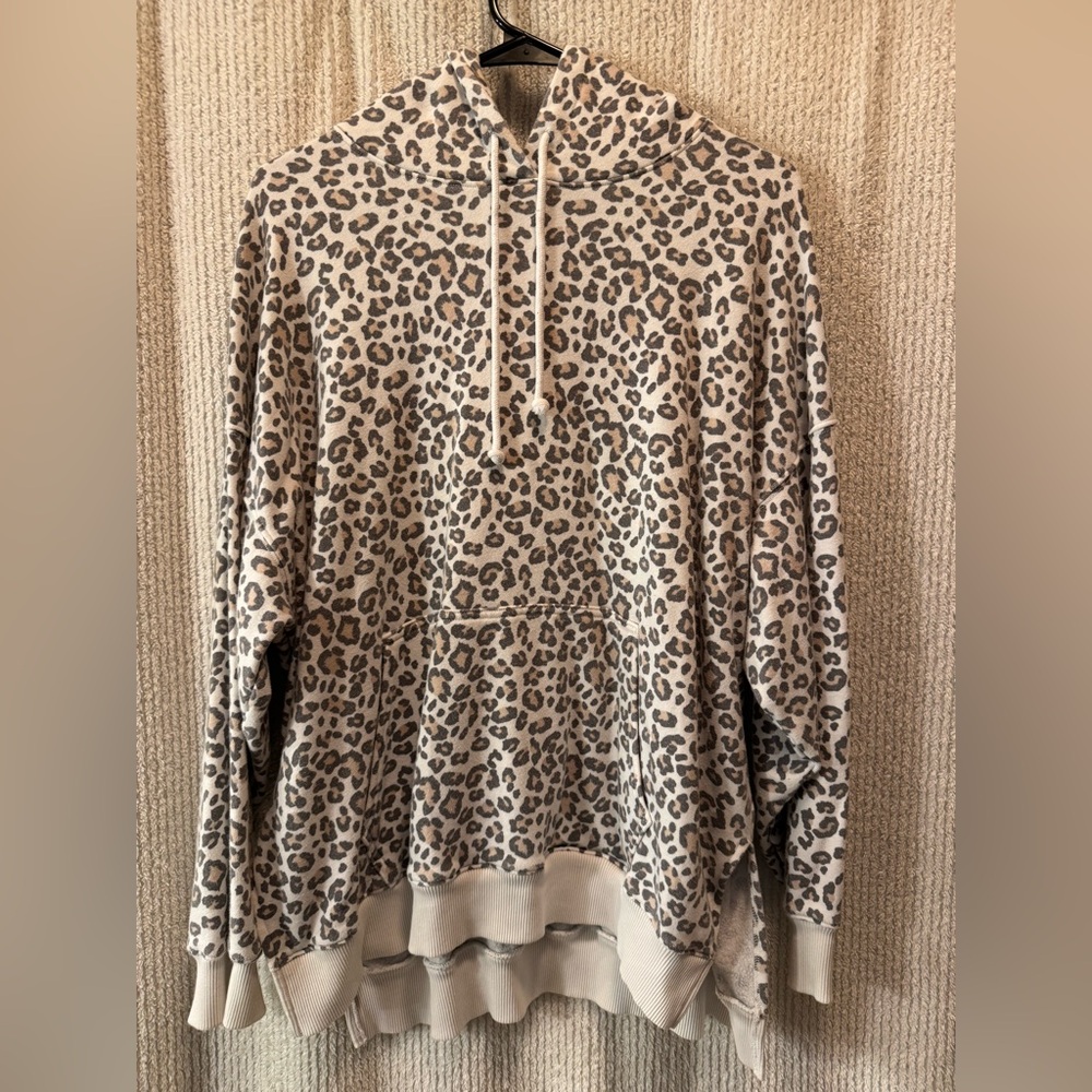 Leopard Print Hoodie Sweater